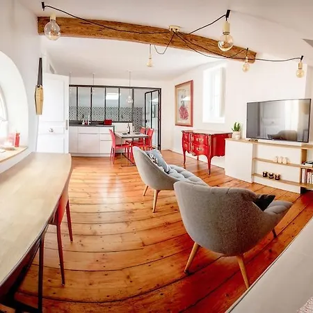 40 M2, 1 Yatak Odalı, 1 Banyolu , şehir Merkezi Bölgesinde Otel Bordeaux